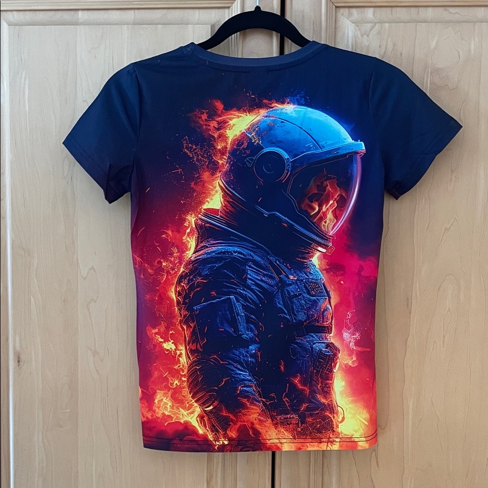 Astronaut Graphic Kids T-Shirt - Blue and Red - Picture 3 of 3
